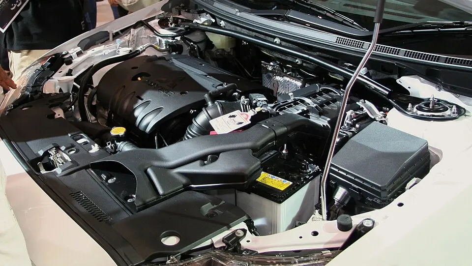 Mitsubishi 4B11T engine