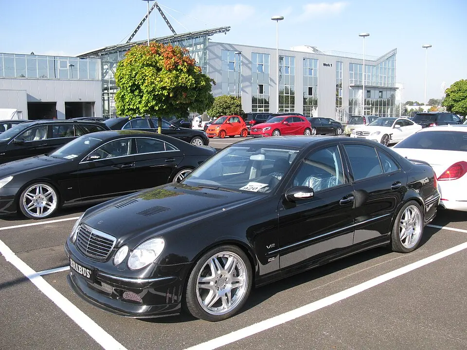 Brabus E V12 T