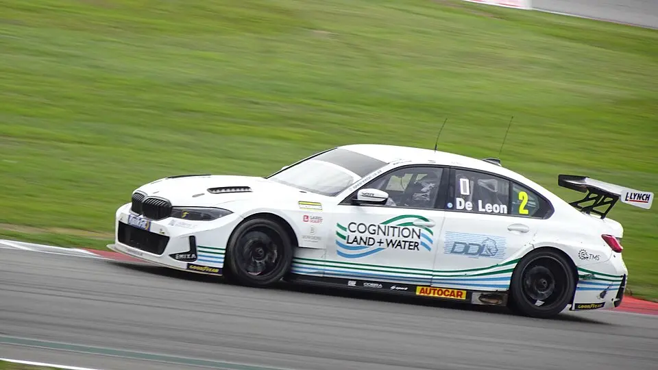 BMW 330i M Sport LCI (BTCC)